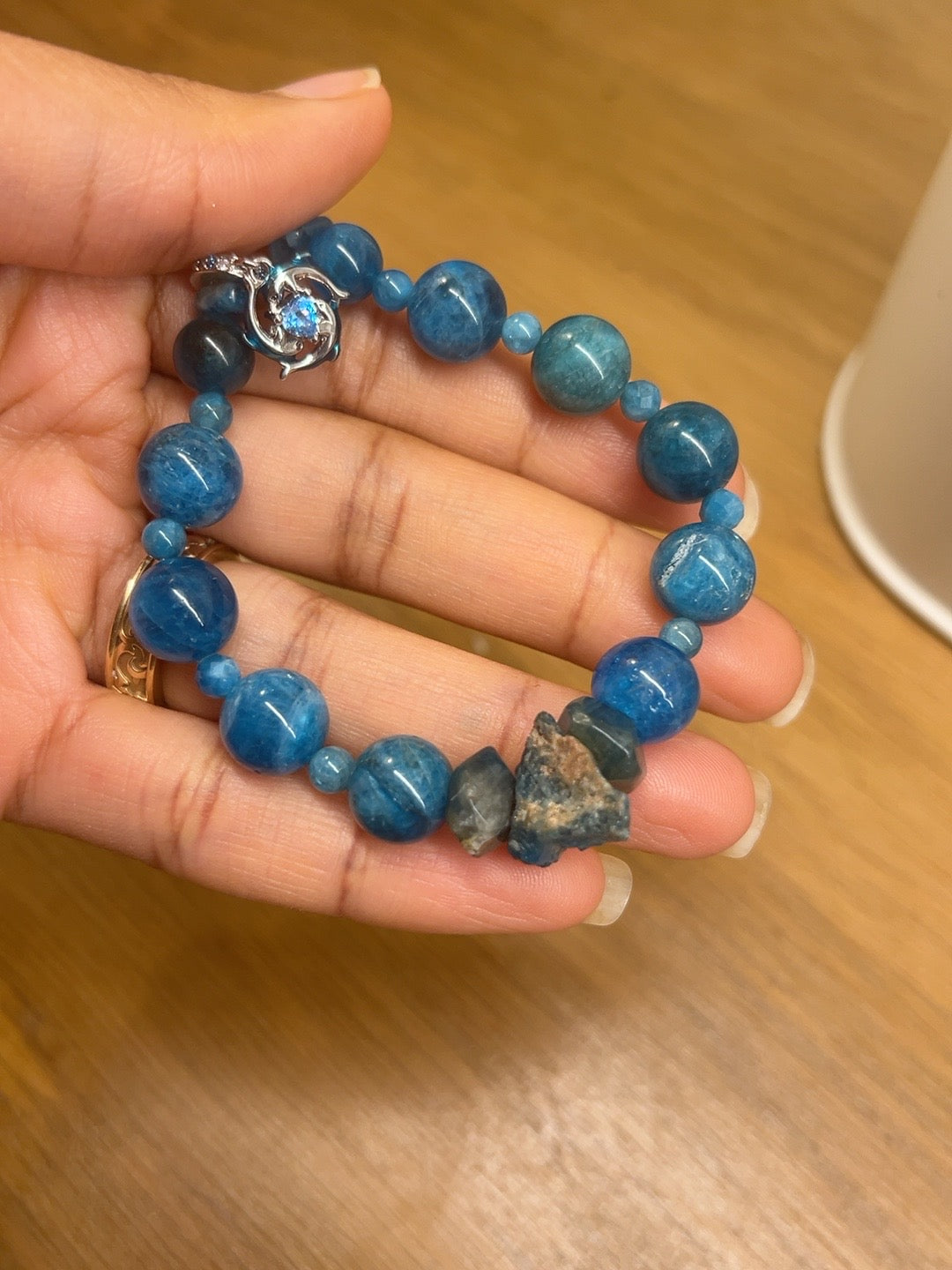 Bracelet en apatite bleue Les Eaux Souveraines